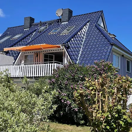 An De Baek Darssnest Apartment *