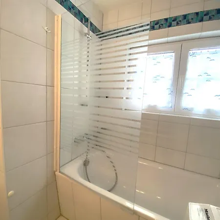 An De Baek Darssnest *